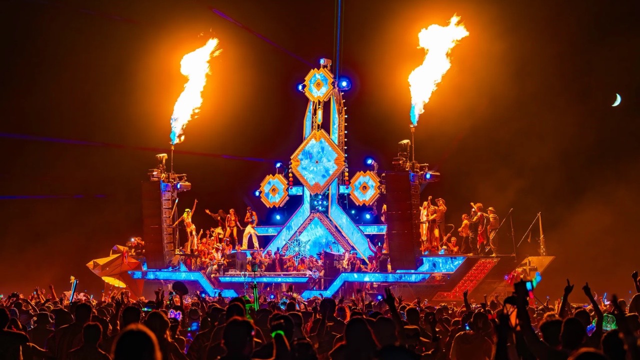 Mayan Warrior apaga motores en Burning Man 2026