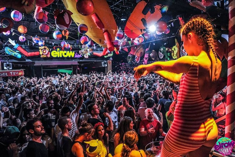 Amnesia Ibiza 50 años: Closing de 19 horas, Jean-Michel Jarre y todo sobre el aniversario